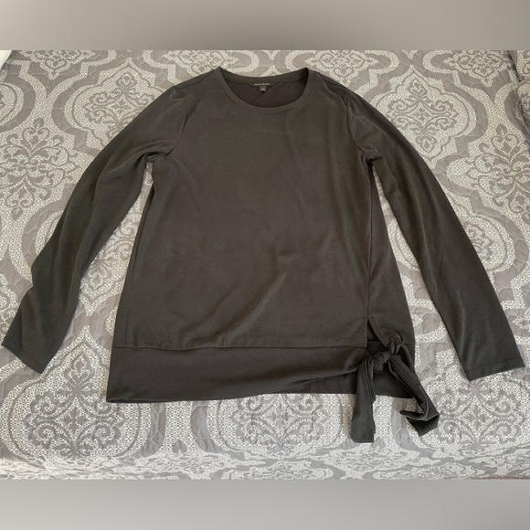 Banana Republic side tie top - Picture 1 of 6